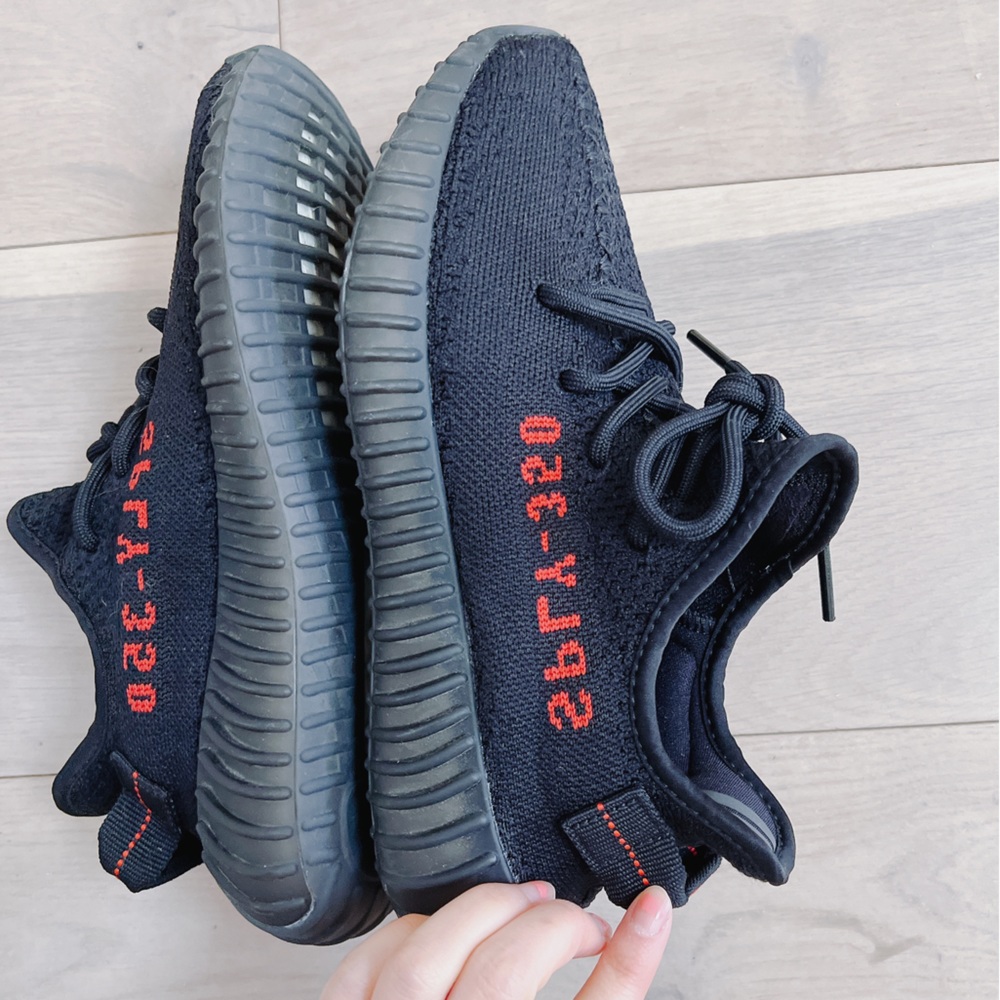 Adidas Yeezy Boost V2 350 Black-Red, unisex (men size 5.5, women size 6.5), used